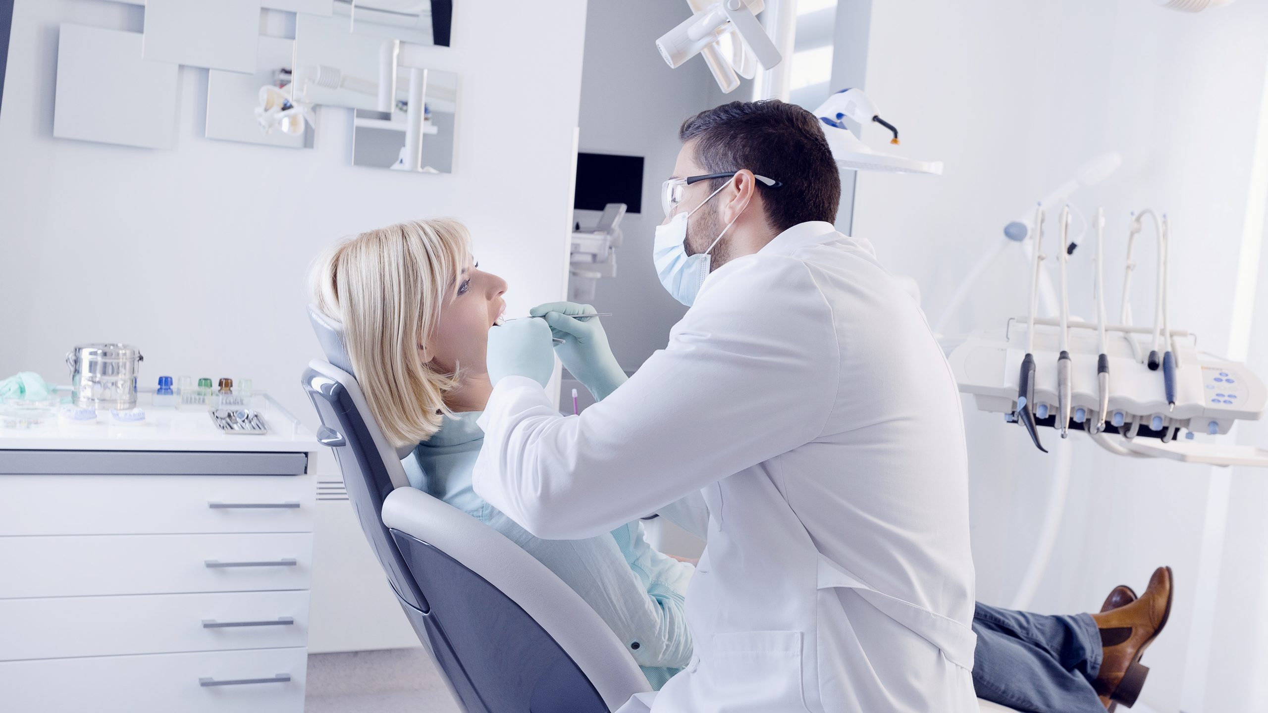 Dentist in Oxon Hill, MD